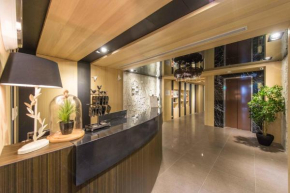 Отель Royal Rose Hotel Ximen  Тайбэй